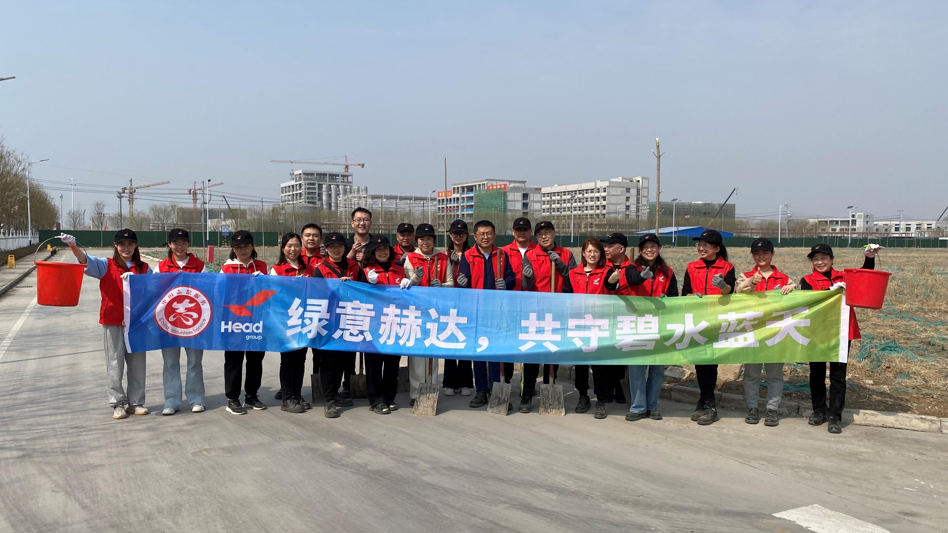 绿意9U(中国)一站式服务平台，共守碧水蓝天——9U(中国)一站式服务平台集团植树节公益活动圆满结束